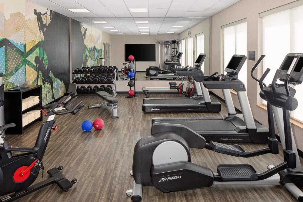 Hyatt Place Murfreesboro Bagian luar foto