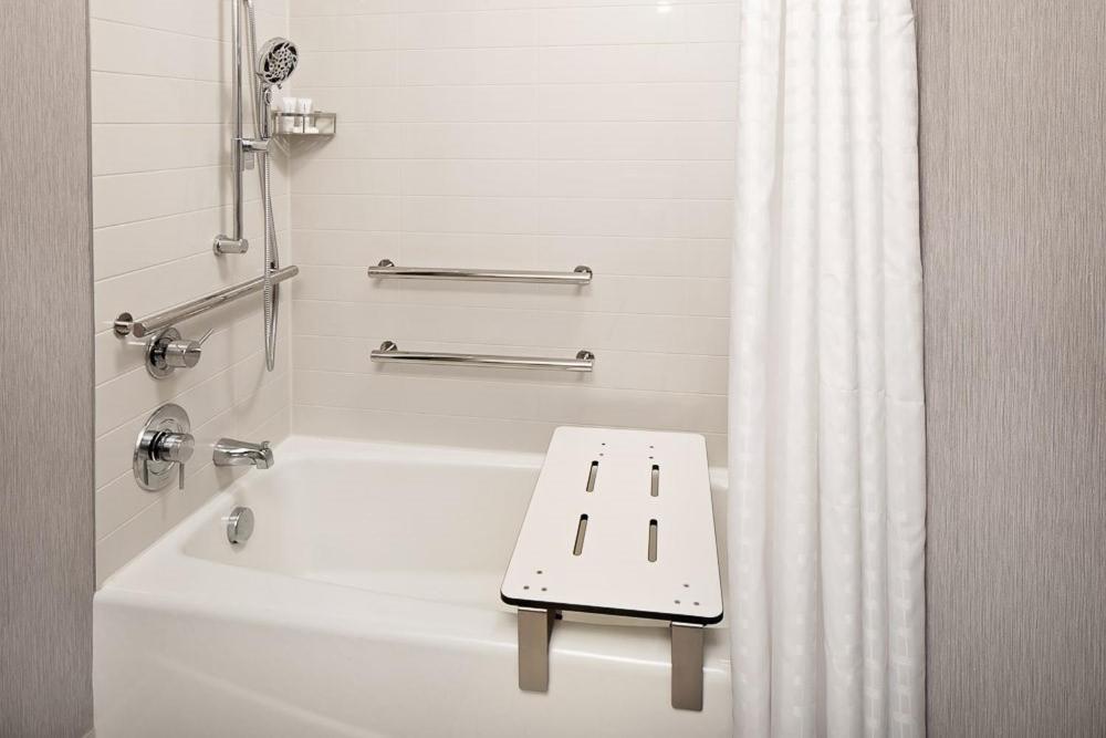 Hyatt Place Murfreesboro Bagian luar foto